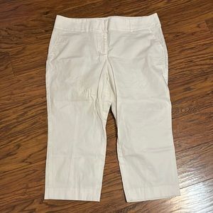 Ann Taylor petite curvy cropped pants
